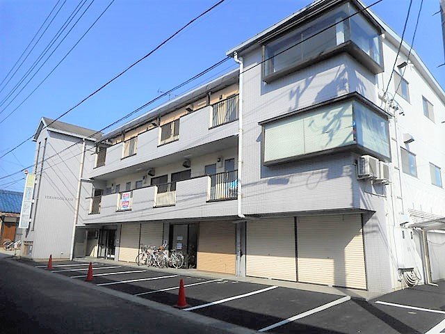 賃貸マンション　ベラウッド可児　外観写真